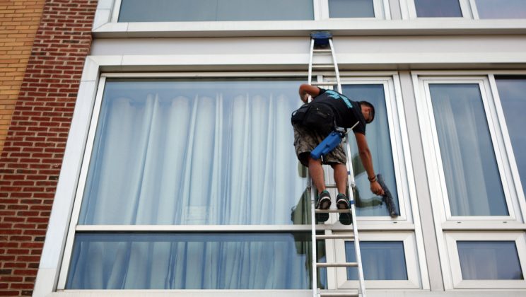 Window Cleaning Services Near Me in Toronto